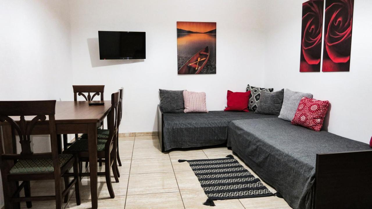 Kallisti Apartments Skiathos Exterior photo