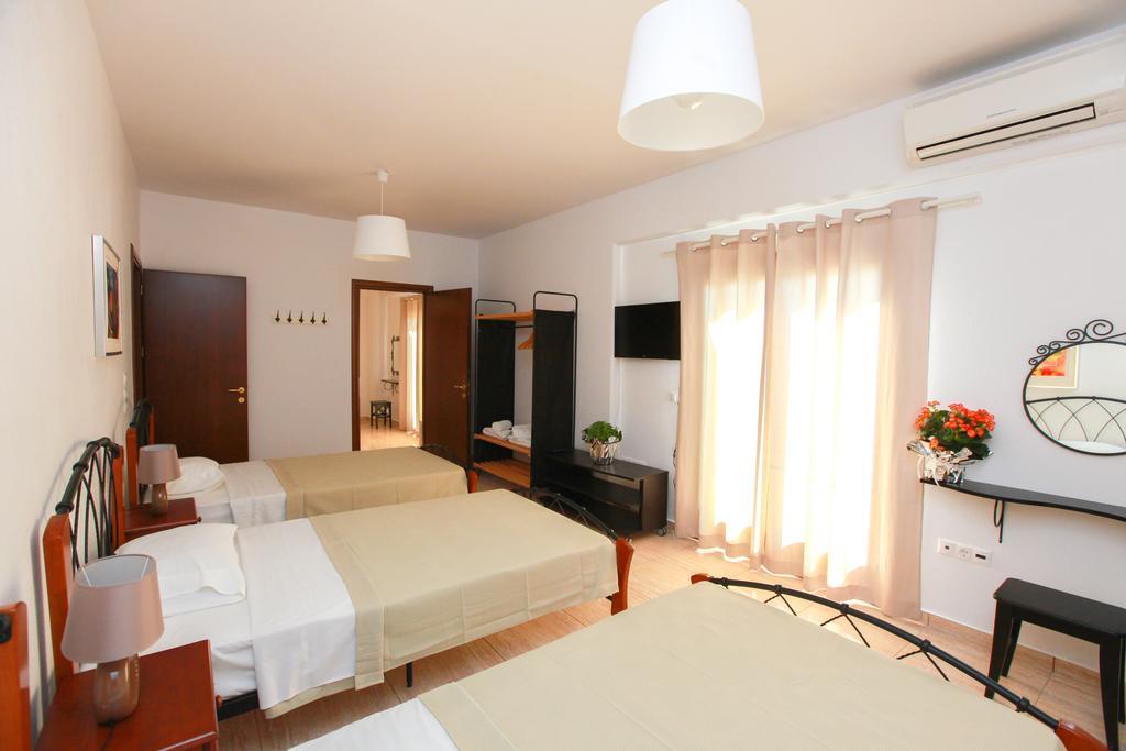 Kallisti Apartments Skiathos Room photo
