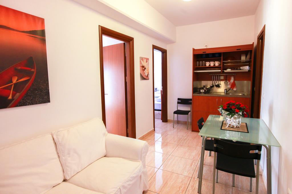 Kallisti Apartments Skiathos Room photo
